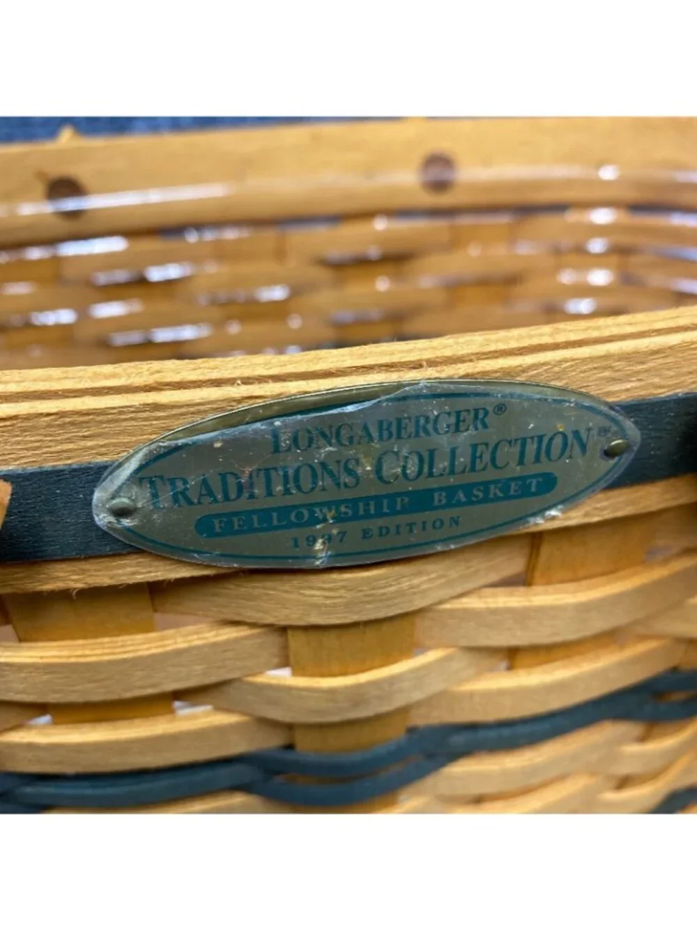 Longaberger Fellowship Basket 1997 Traditions Collection w/ Box & Protector